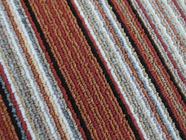Emma Teppichläufer in der Farbe 25 terra, 80 cm breit